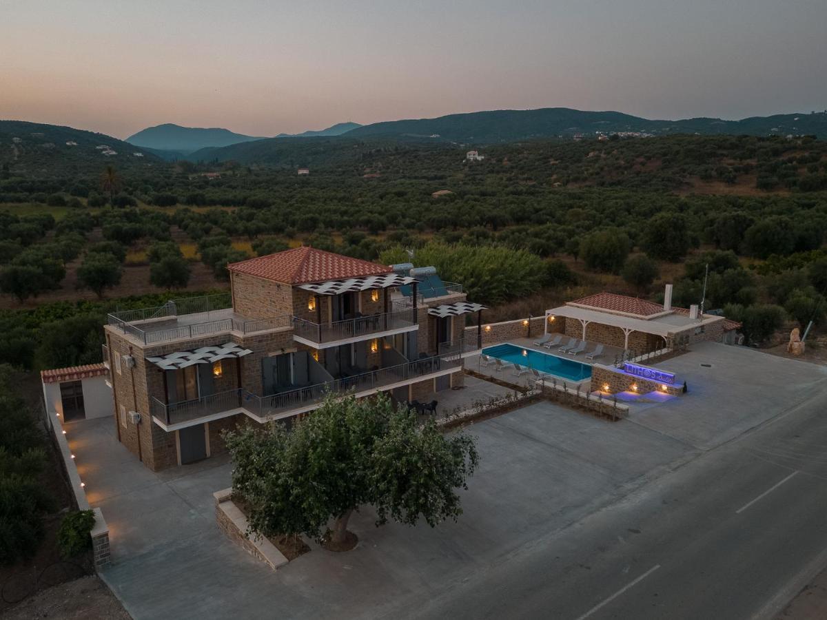 Lithos Suites Finikounta Exterior photo