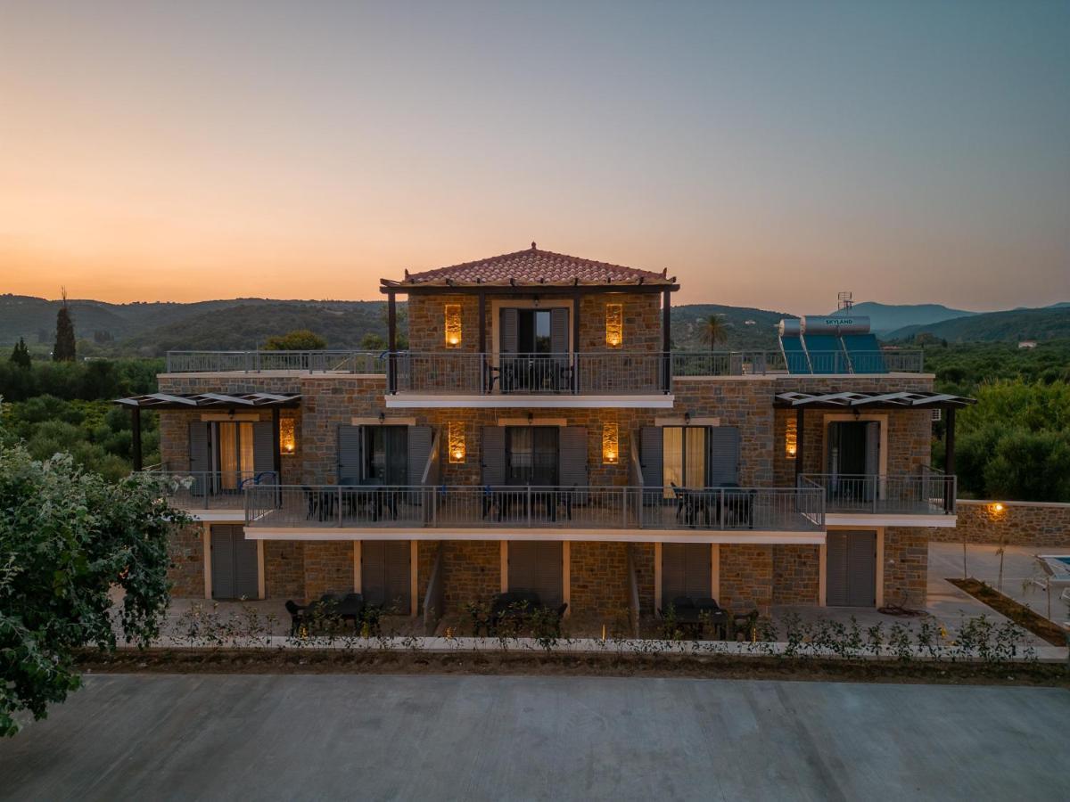 Lithos Suites Finikounta Exterior photo